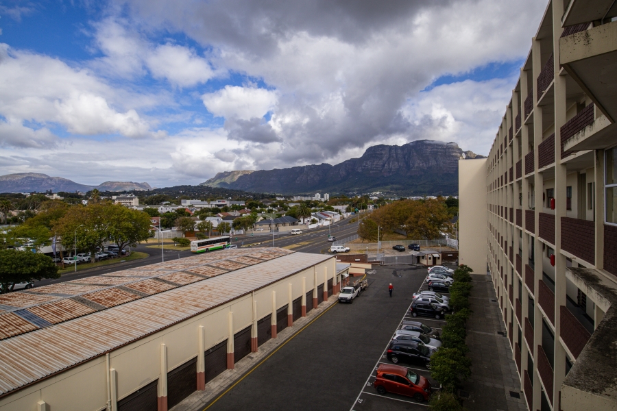 To Let 2 Bedroom Property for Rent in Claremont Western Cape